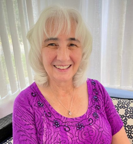 1025_McChesney_Headshot